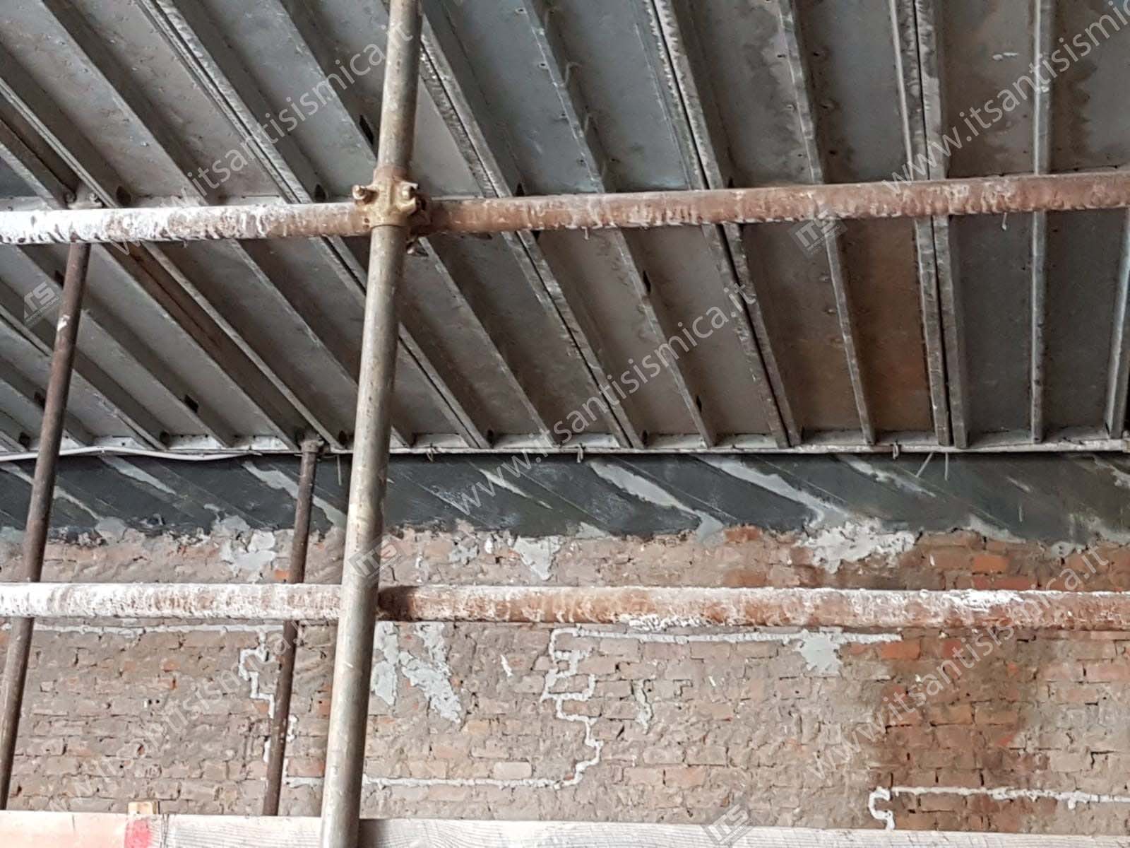 Capannone industriale post-incendio — Pistoia — fotografia di cantiere 3